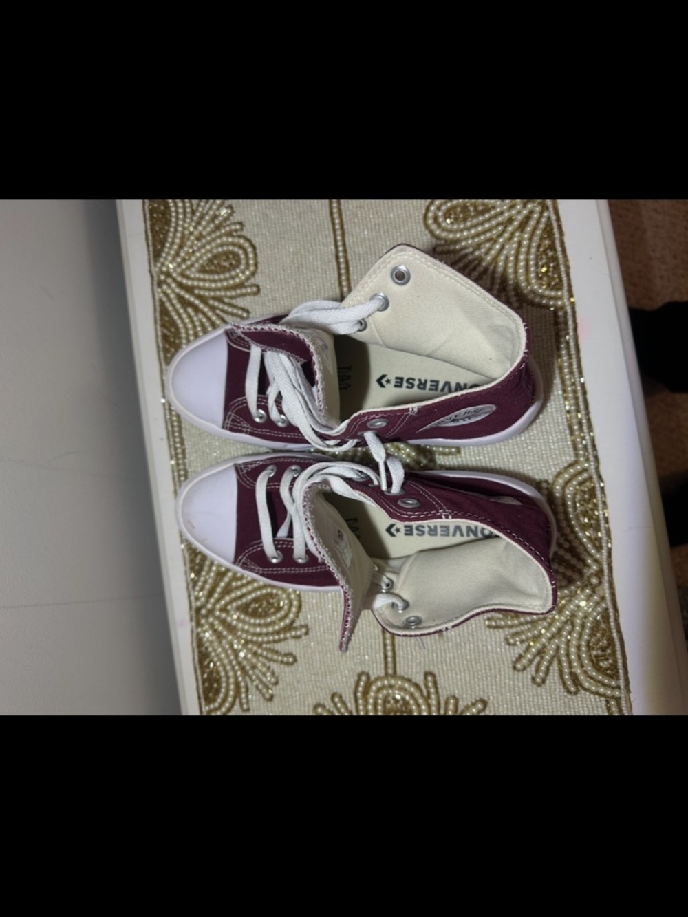Converse All Star Women’s Chuck Taylor platforms in Maroon/Burgundy - Picture 4 of 6
